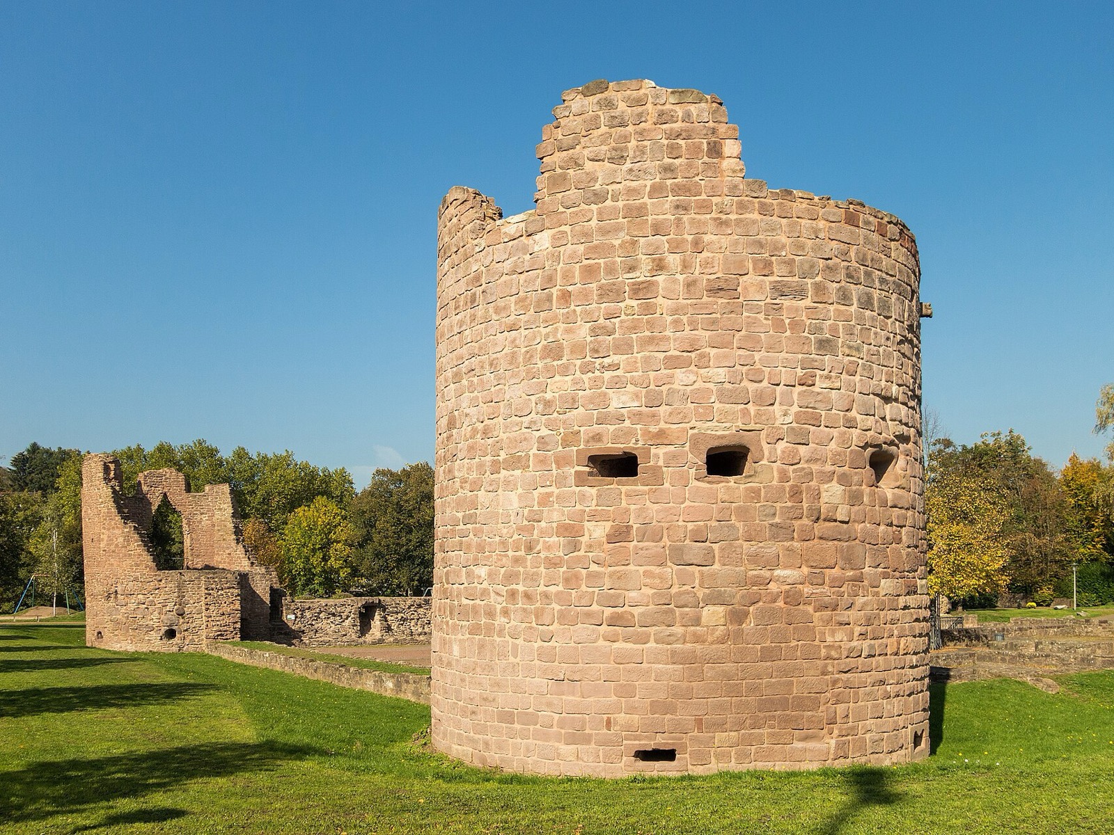 Burg Bucherbach – Photo: Amber16